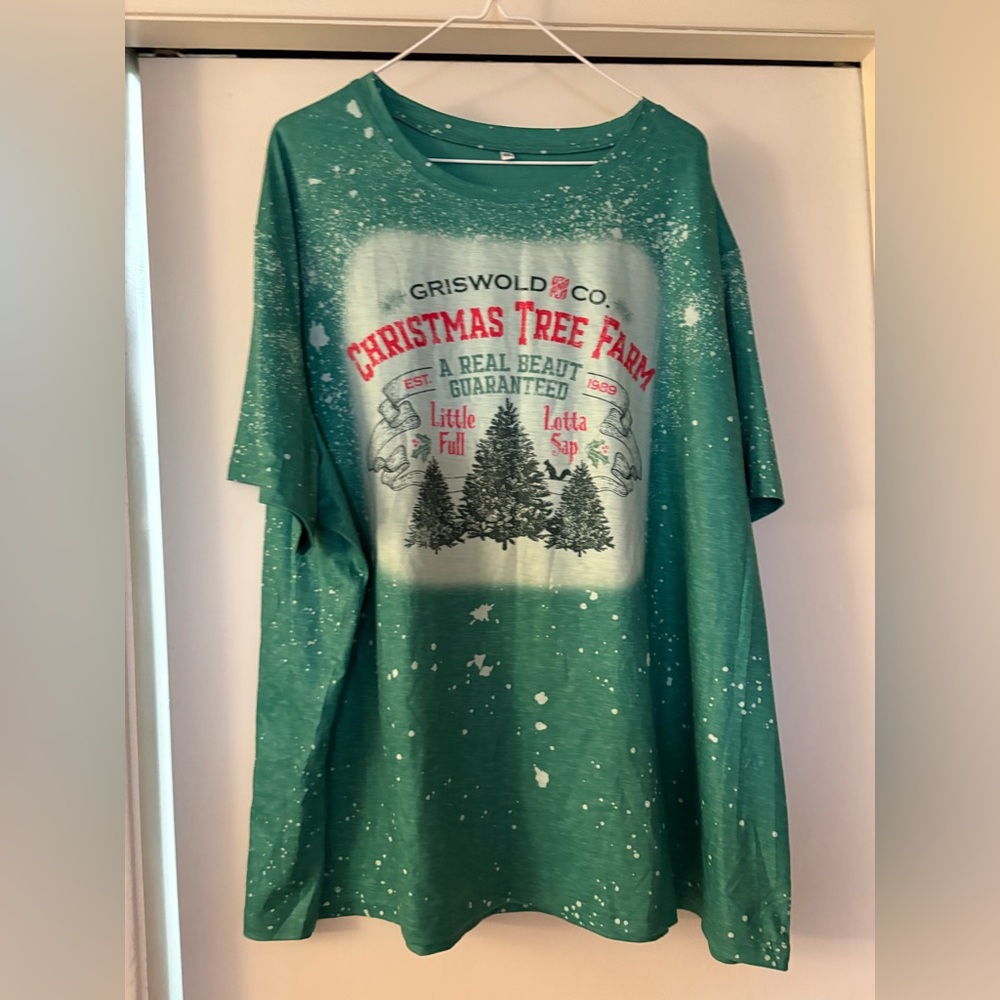 NWOT- Griswold’s Christmas tree farm 
Fun Green and White Splatter T-Shirt 4XL - Picture 6 of 8